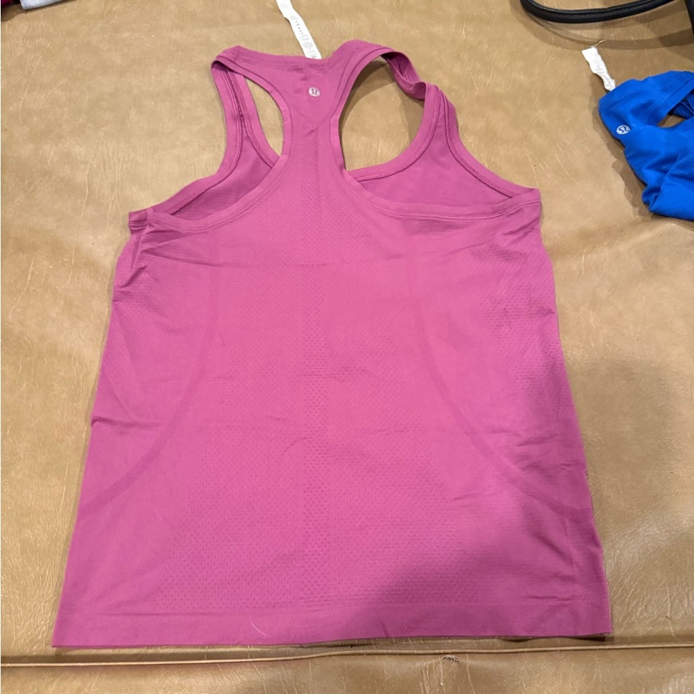 Lululemon Athletica Magenta Tank Top - Picture 3 of 5